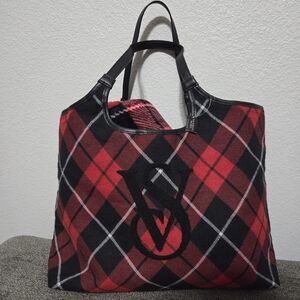 Victoria's Secret Red and Black Plaid Tote With Blanket Set